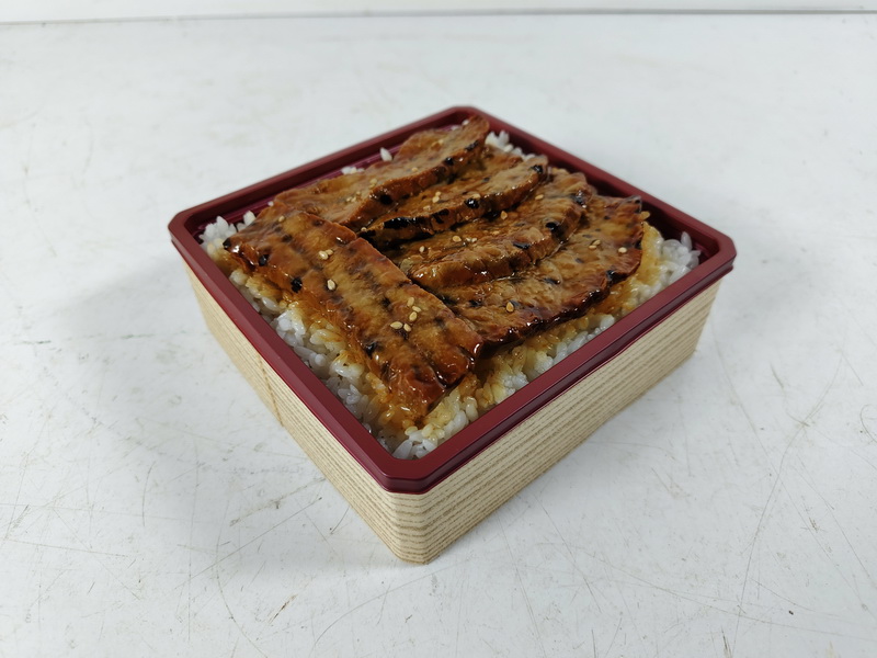 comida falsa carne arroz 6x13.4x13.4 1u